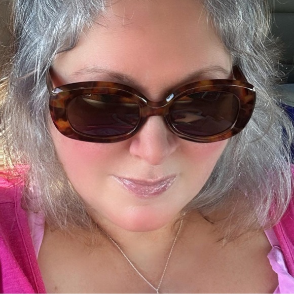 Meet your Posher, Chimane - Picture 1 of 1